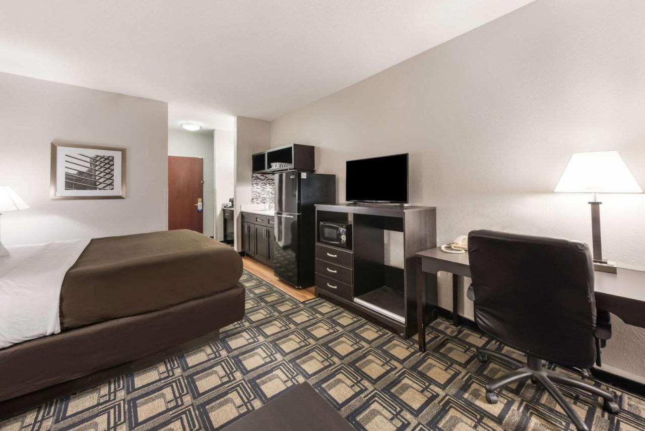 Suburban Studios Mason Hwy 42 Dış mekan fotoğraf