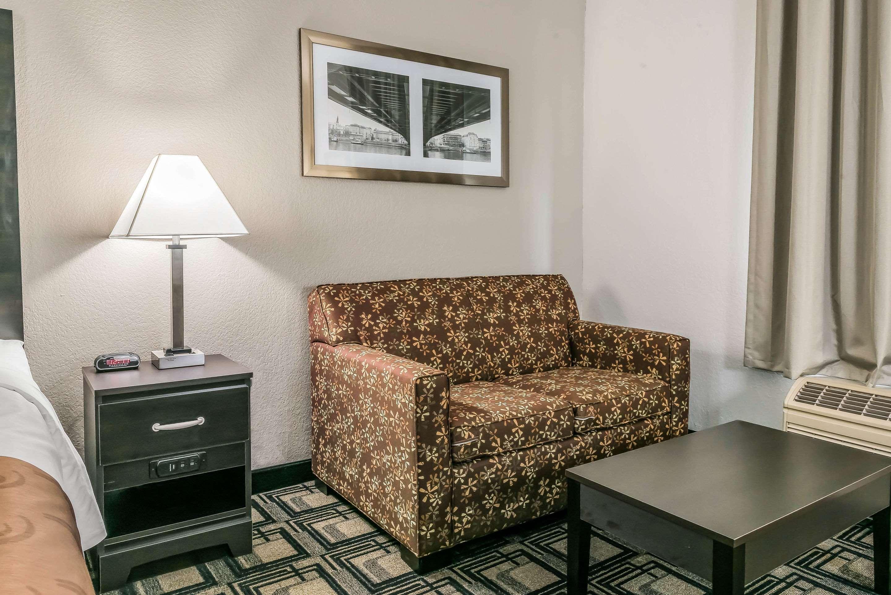 Suburban Studios Mason Hwy 42 Dış mekan fotoğraf